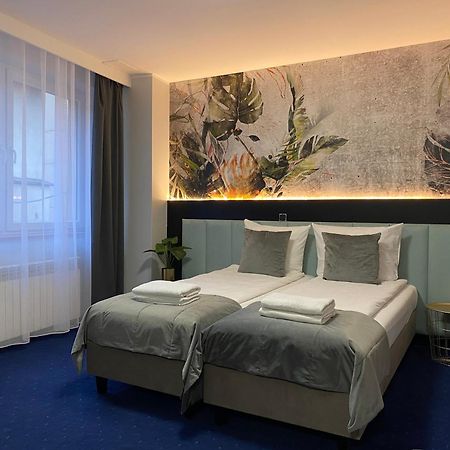 Cube House Aparthotel كراكوفيا المظهر الخارجي الصورة